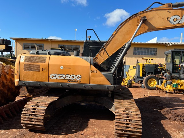 Escavadeira case CX220C serie 2, 2018
