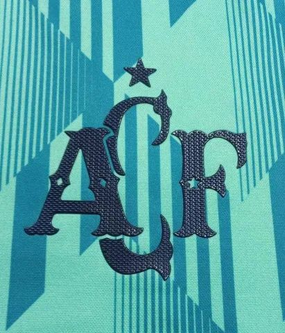 Camisa da Chapecoense 2019 Umbro #10 Tamanho G zerada na etiqueta  - Foto 5