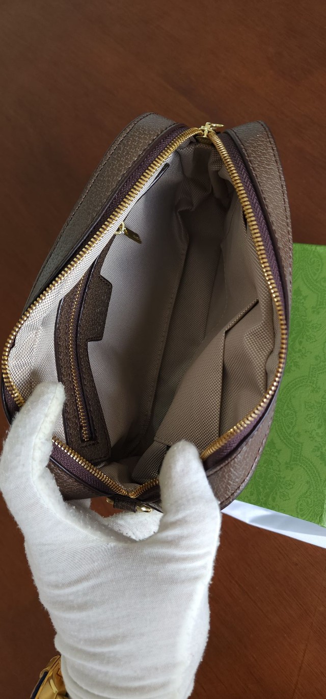 Bolsa Gucci Transversal GG Supreme  - Foto 5