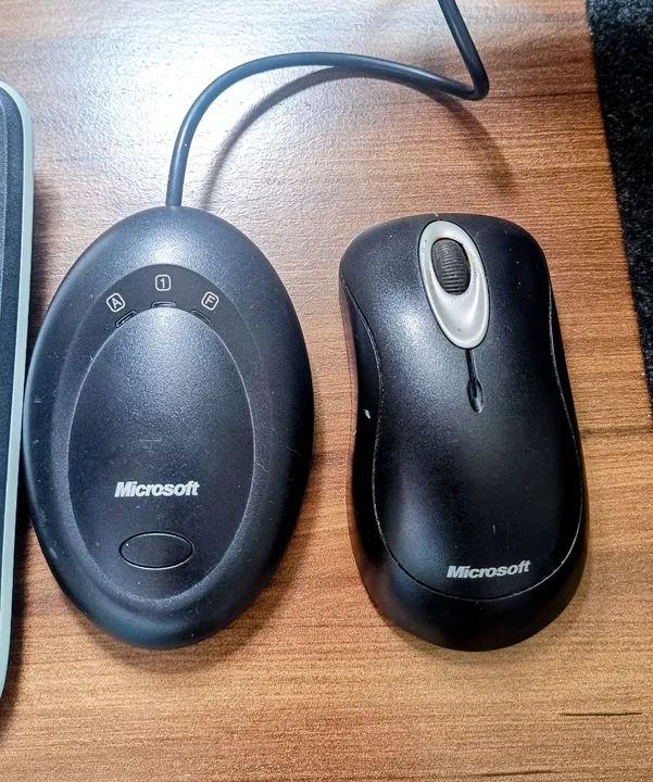 Kit Teclado Bluetooth Microsoft Keyboard 1000 - Series 1356 e Mouse - Foto 2