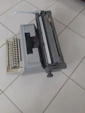 MÁQUINA DATILOGRAFICA OLIVETTI LINEA 98 - Foto 4