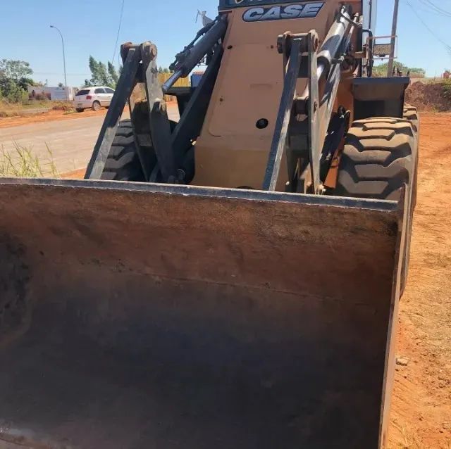 Pa Carregadeira Case W20 Ano 2011 - Foto 3