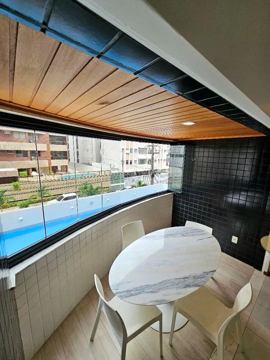 Vendo Belíssimo apartamento na ponta verde Edifício Castello Della Fontana. - Foto 2