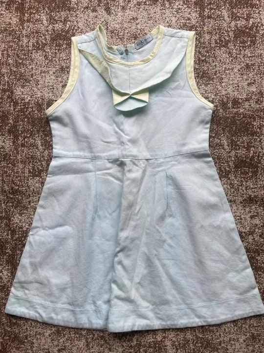 Vestido infantil azul claro lojista