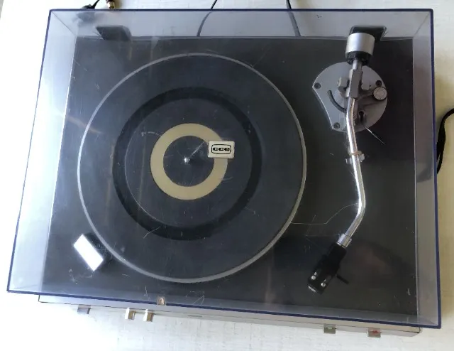 Toca discos CCE DD 7000, Revisado, Cápsula e Agulha Audio Technica NOVAS!!!