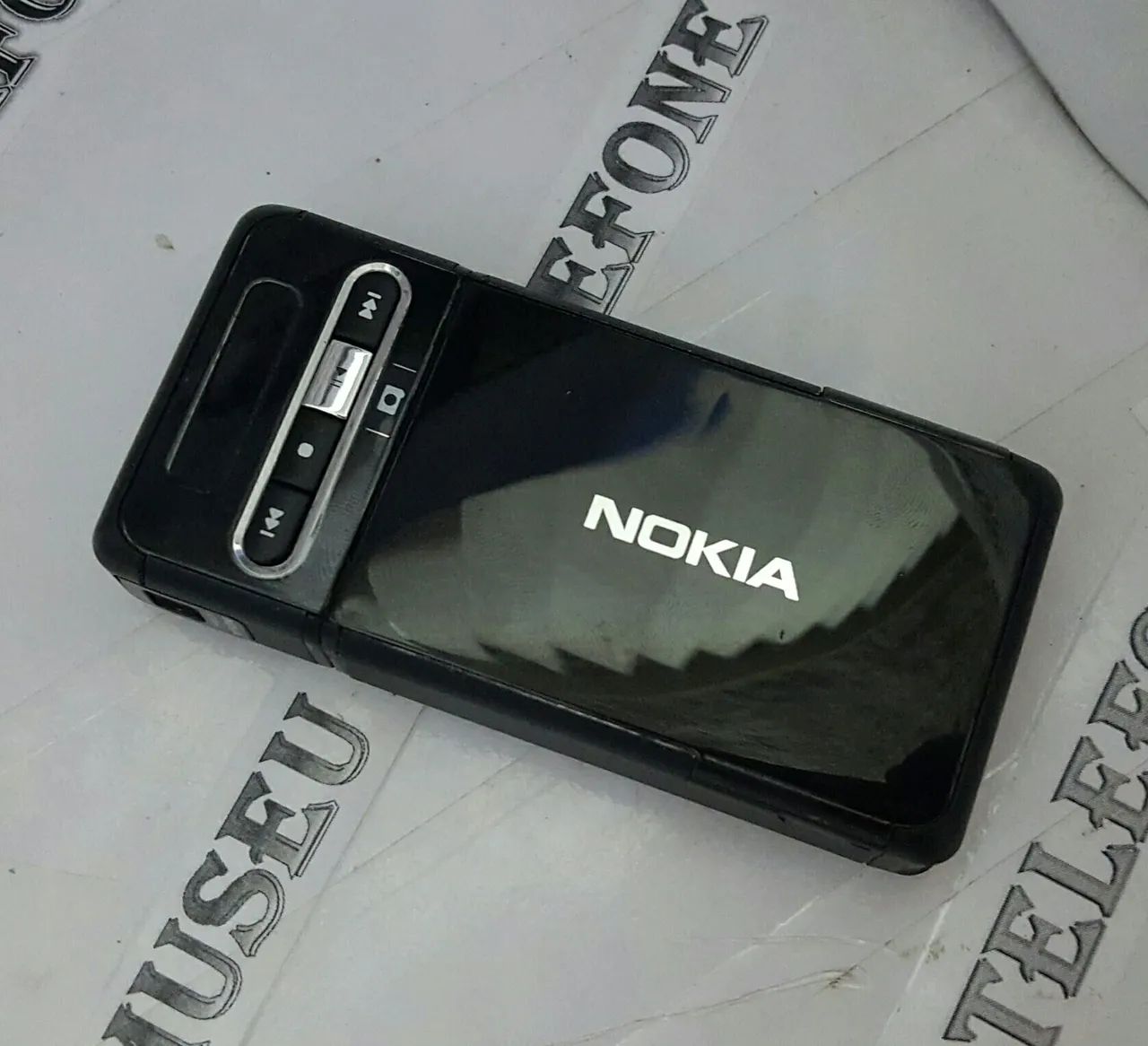 Nokia 3250 Rotating — Vintage Mobile Phone Relic64706124369538122