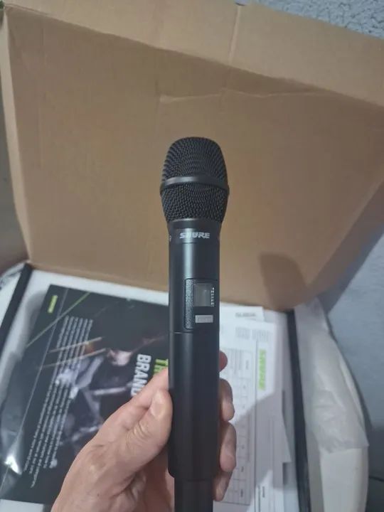 Microfone Duplo Sem Fio Shure Profissional  - Foto 3