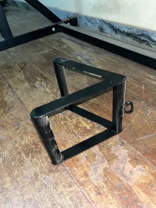 Puxador Triângulo - Barra de Triceps para Academia