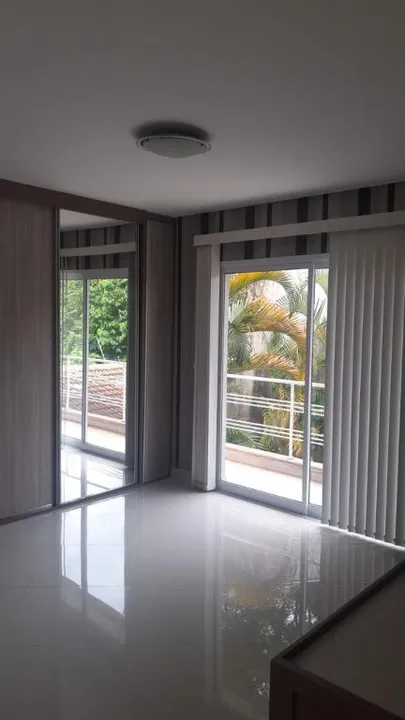 Casa à venda na City Bussocaba.