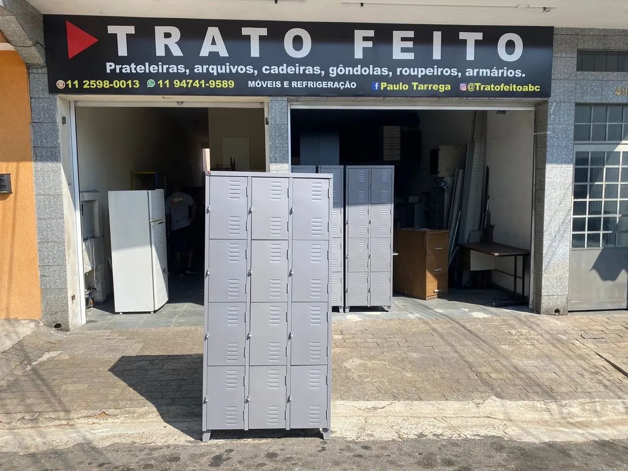 Roupeiro  12 portas