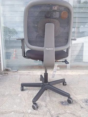 Cadeira  giratória dot flexform  escritório  - Foto 2