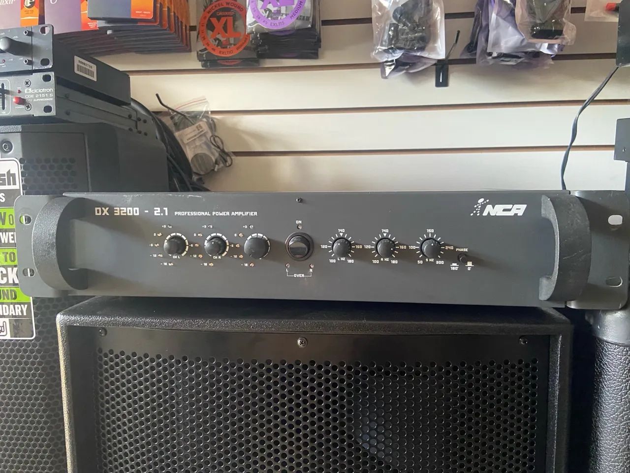 Amplificadores de Potência 800 Watts RMS DX3200-2.1 - NCA - Foto 3