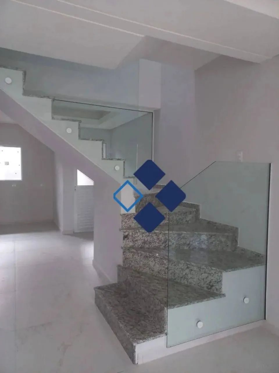 Sobrado com 3 dormitórios à venda, 82 m² por R$ 500.000,00 - Sítio Cercado - Curitiba/PR - Foto 3