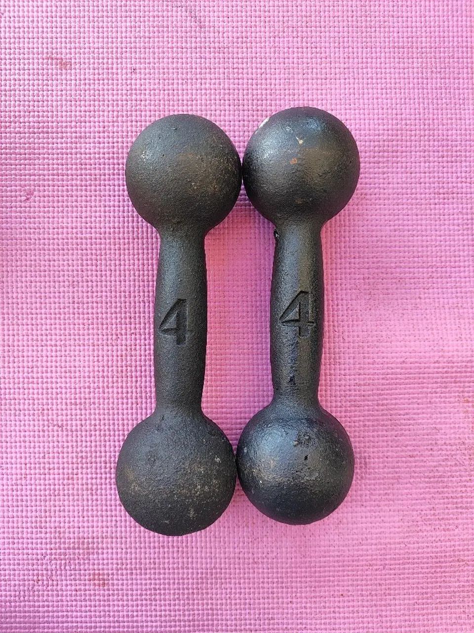 Halteres de Ferro fundido - 2kg, 3kg e 4kg + Halter de 5 kg revestido - Foto 4