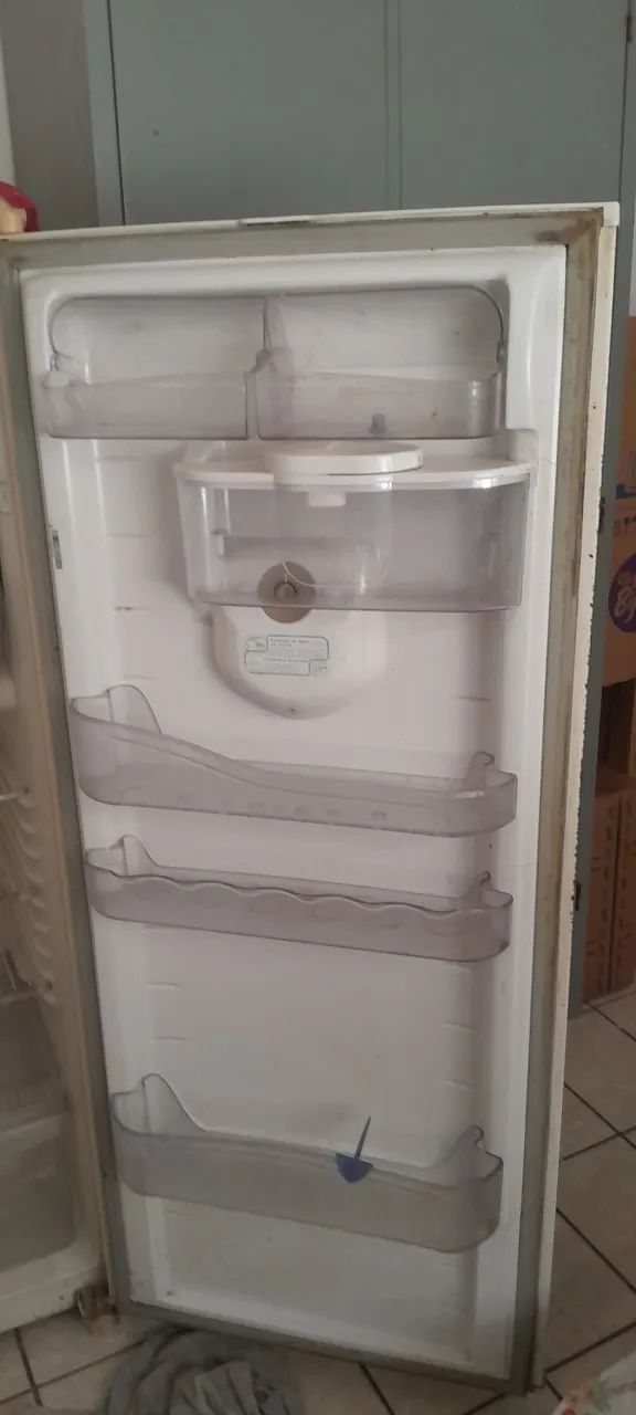 Geladeira Consul 303lt - Foto 2