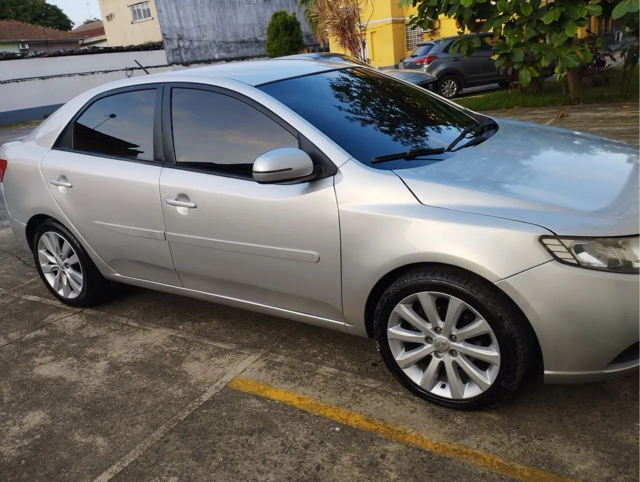 Kia Cerato 2010 Automático  - Foto 3