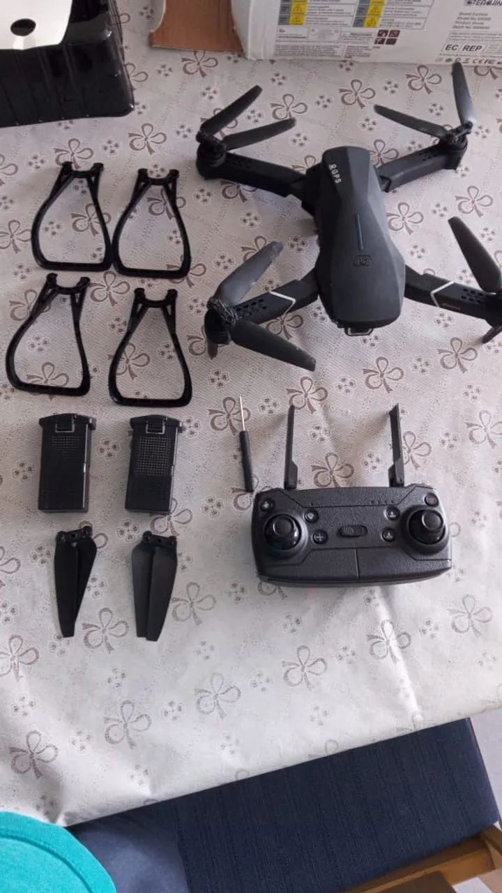 Drone eachine 520s com câmera e acessórios - semi novo - Foto 5