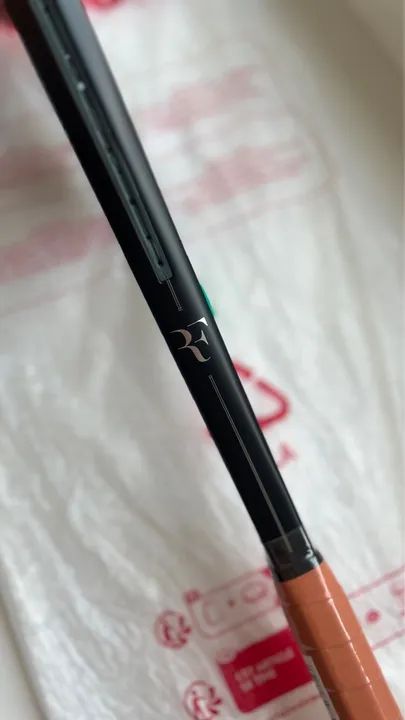 Raquete Wilson edicao limitada Roger Federer RF01 300g / L3 - Foto 5