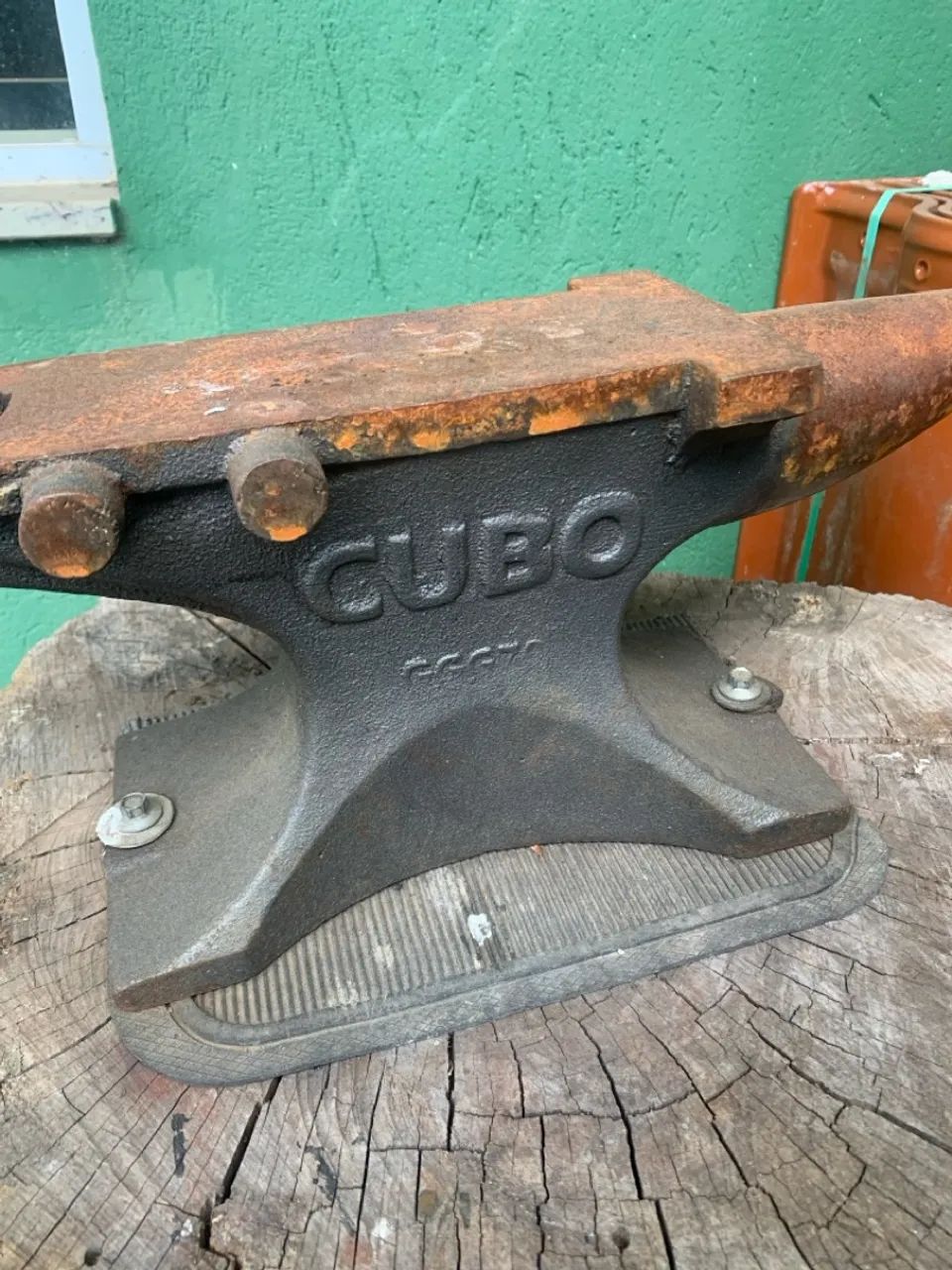 Bigorna Cubo - Ferramenta de Ferro Resistente