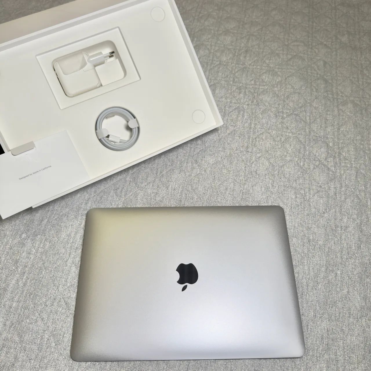 MacBook Air (M1) 16GB 256GB US配列 箱+付属品 MacBook Air M1 256GB - Notebooks - Braunes, Nova Friburgo