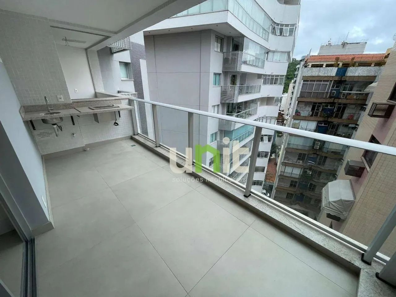 Apartamento com 2 dormitórios à venda, 74 m² por R$ 979.800,00 - Icaraí - Niterói/RJ
