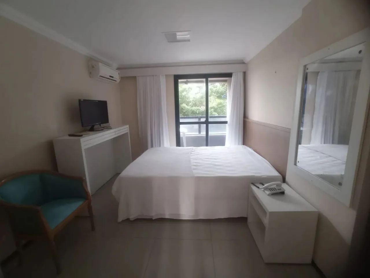 Flat MOBILIADO em Petrópolis - Natal - RN