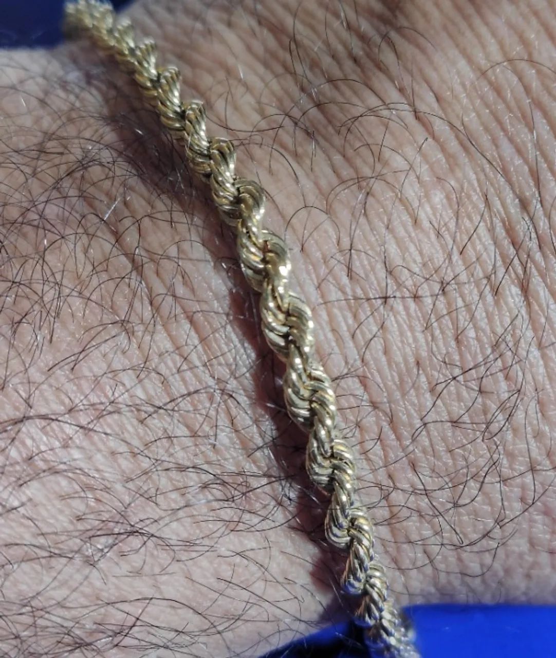 Pulseira Torcida Ouro 18 Kilastes  4 Gramas 4 mm 