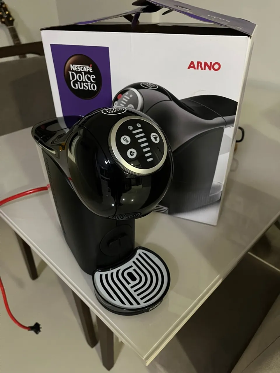 Cafeteira Dolce Gusto Arno Genio S