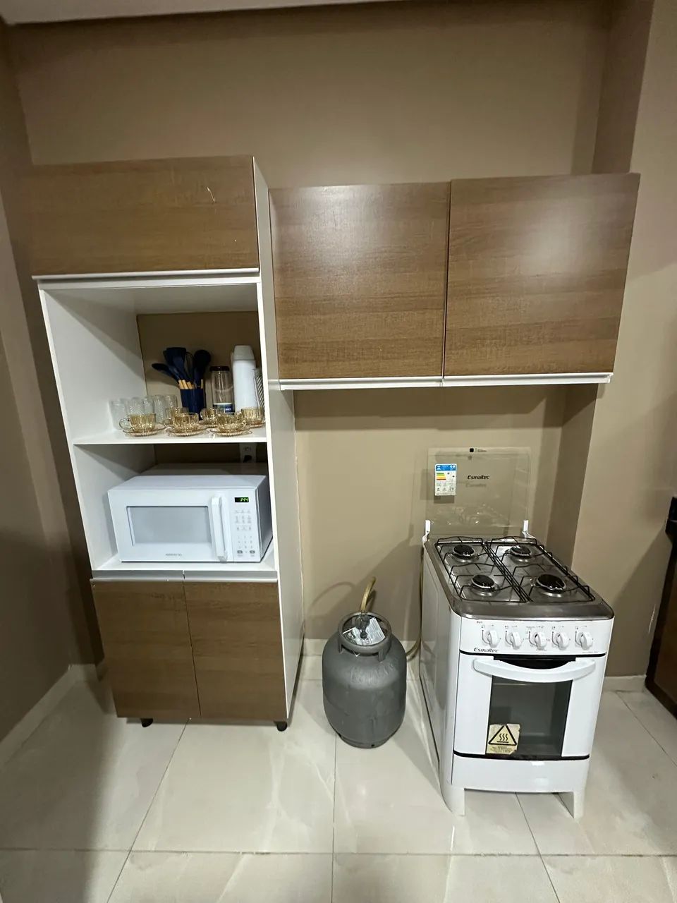 ALUGO APTO POR TEMPORADA - LOCALIZAÇÃO CENTRAL PERTO DE TUDO - Foto 15