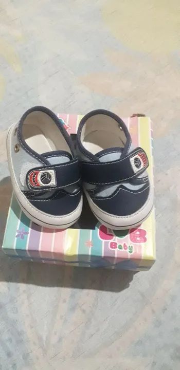 Sapatos para Bebê - Diversos Modelos - Tamanhos Variados - Foto 5