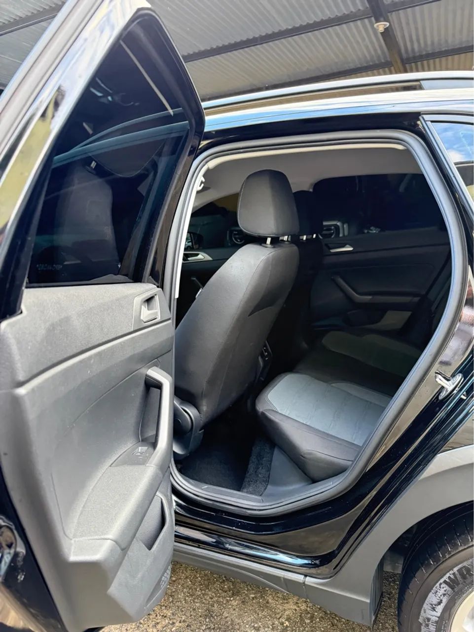 Carro 12.490 km de mulher de garagem  - Foto 2