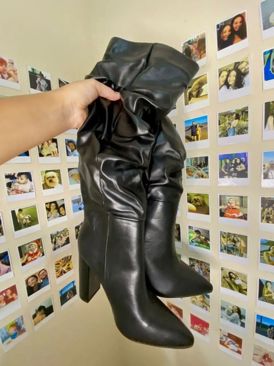 Bota cano alto preta
