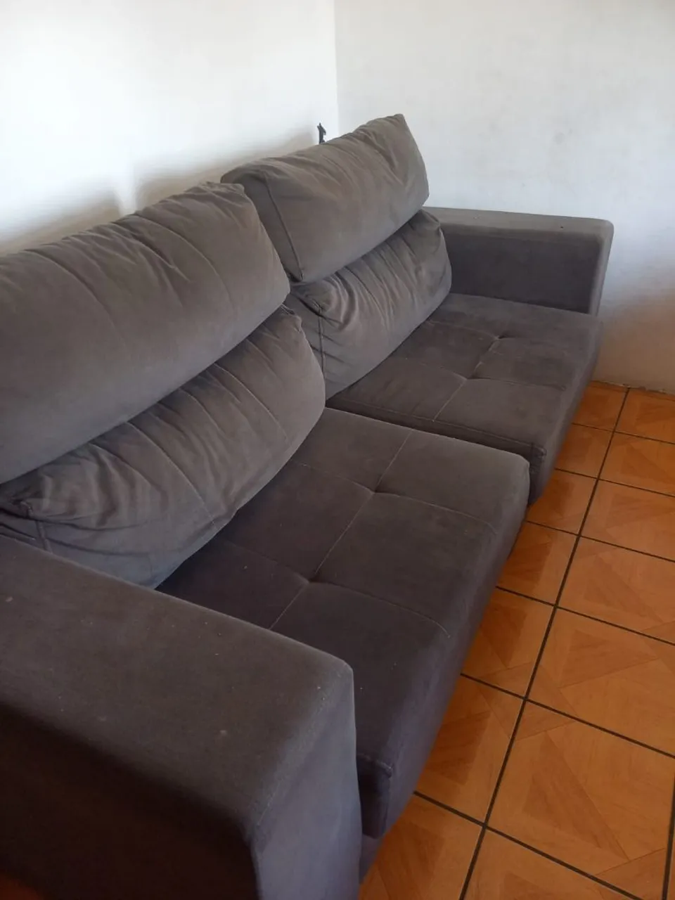 Sofá 4 lugares cinza