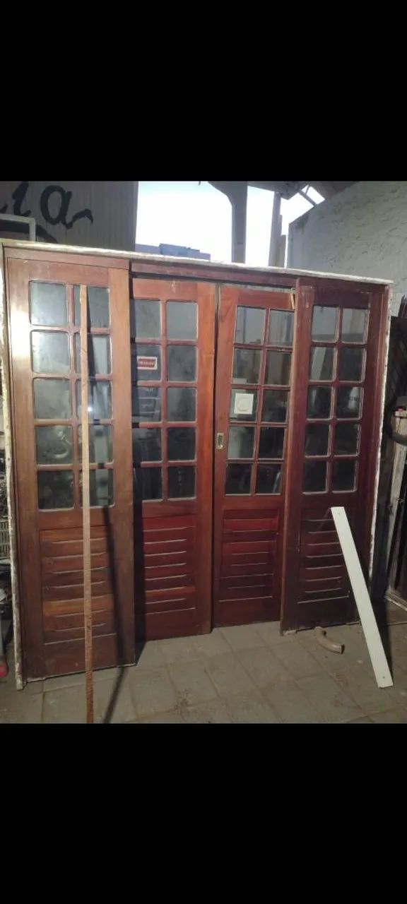 Porta de madeira de Jatobá de correr largura 2 m altura 2,10 valo $2400 só ligar * - Foto 3