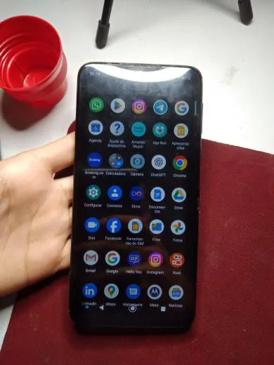 Moto g8 play