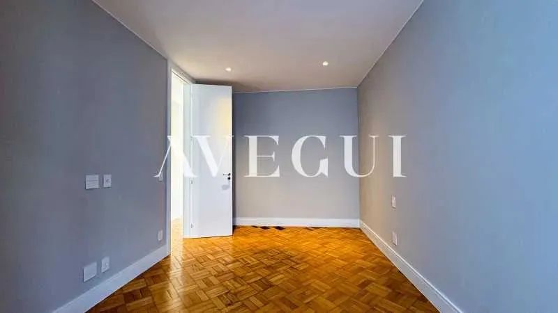 Cobertura linear com 4 suítes e 460m² no Leblon. - Foto 12