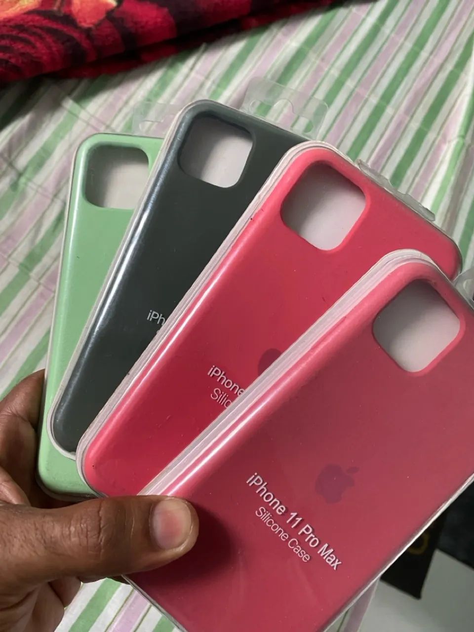 Capas para iPhone 11 Pro Max  - Foto 2