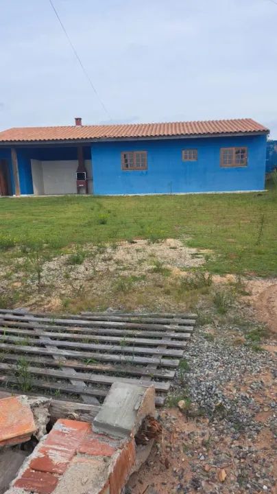 Natureza, tranquilidade e preço justo: chácara em Mairinque com entrada acessível - Foto 6