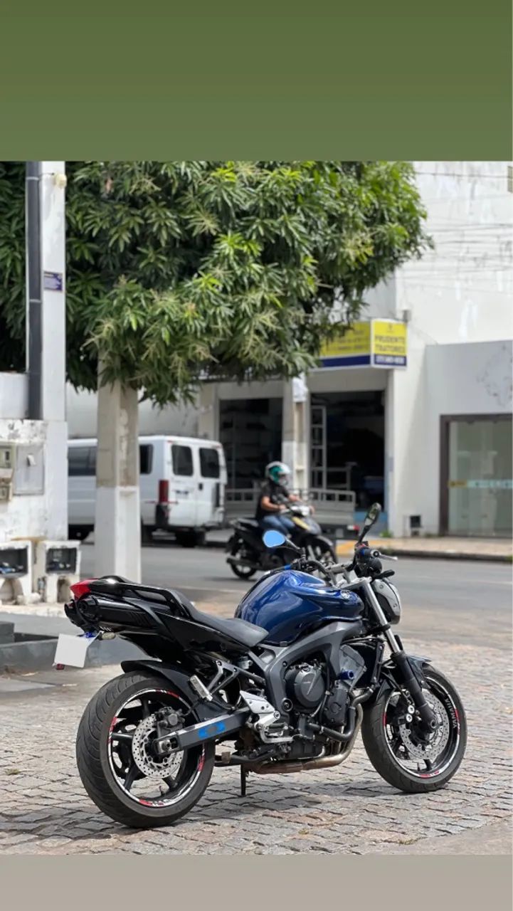 Fazer 600 - Foto 2