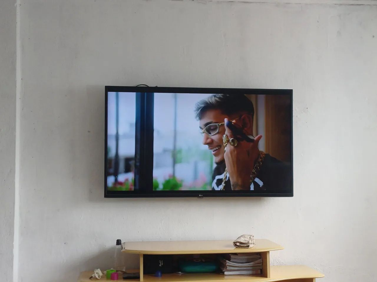 LG Smart TV 4k 50 Inches63824074226947122