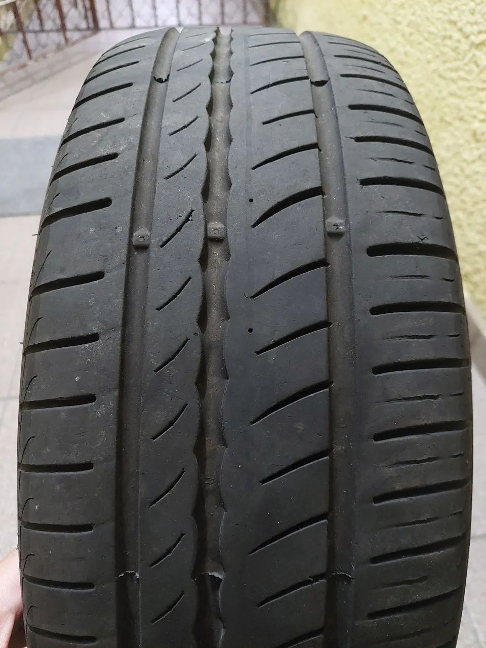 Pneu Pirelli Cinturato P1 Plus 195 55 15 85v