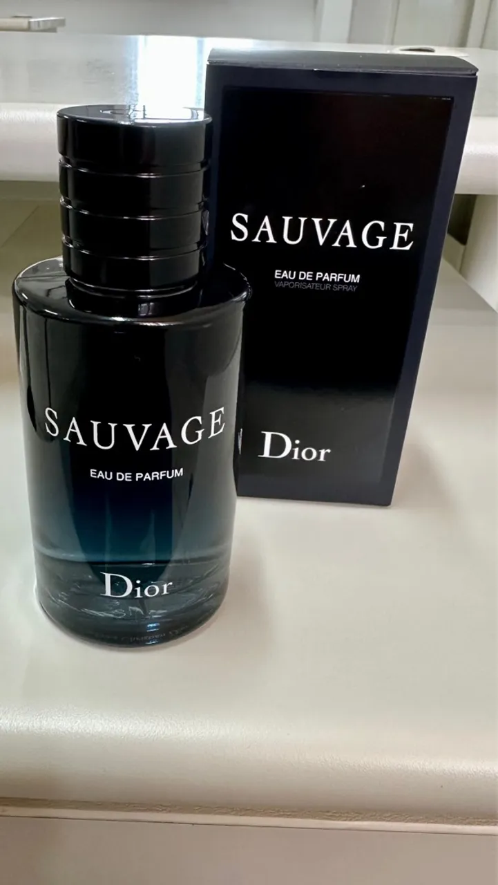 Perfume Sauvage Dior Eau de Parfum 100ml