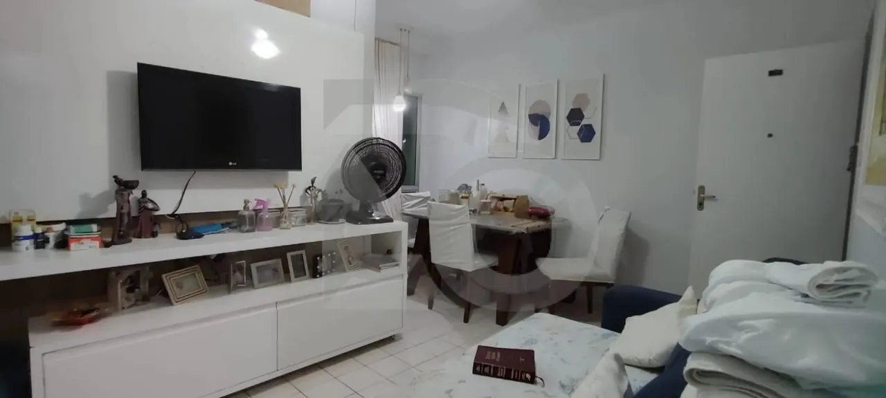 Apartamento no Condomínio Vivendas do Rio com 3 Quartos e Vaga de Garagem