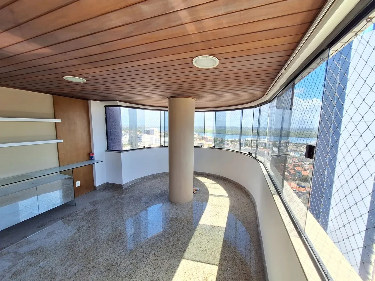 Apartamento no bairro de Petrópolis com 4 suítes