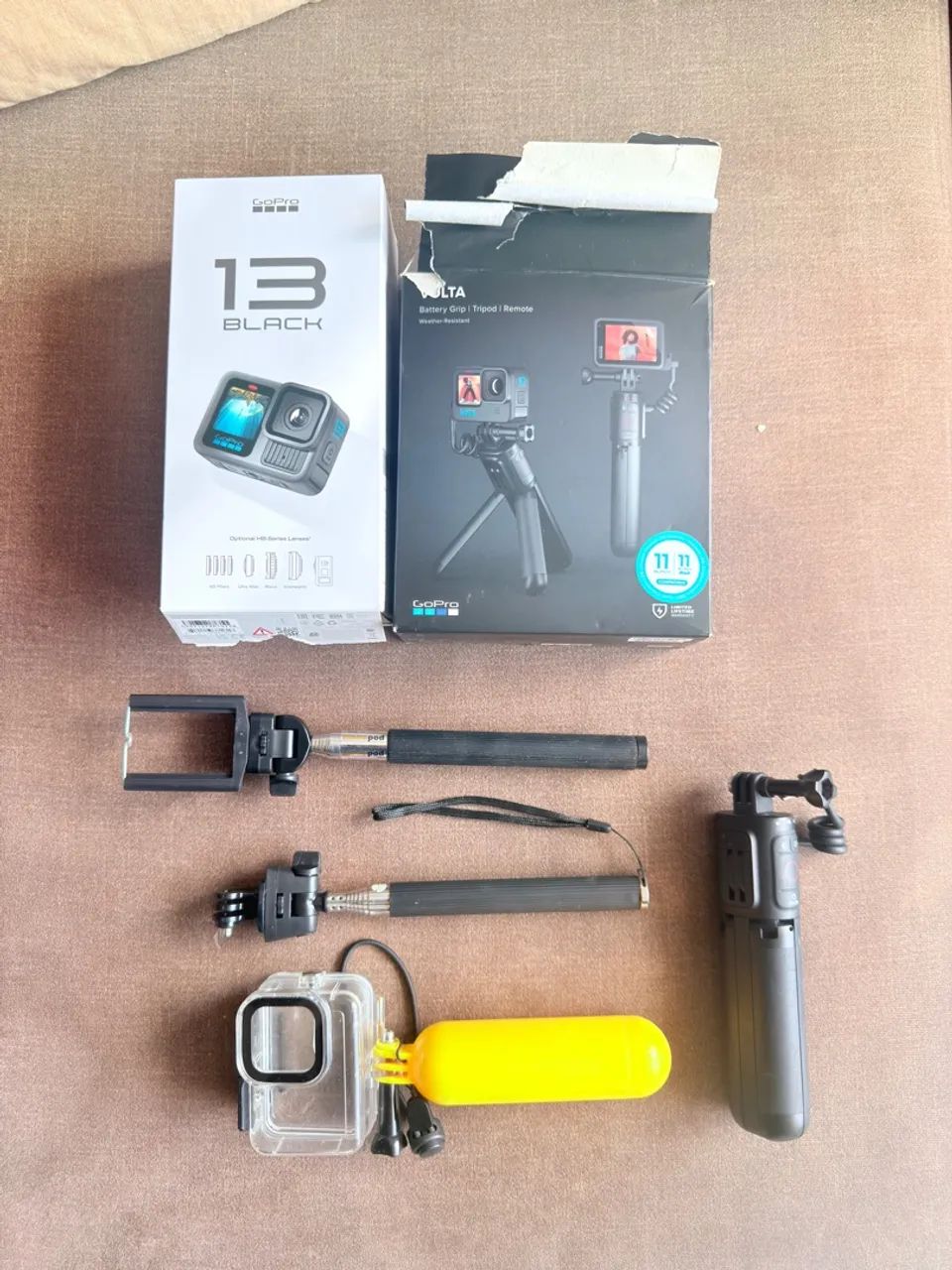 Gopro 13 Black + Gopro Volta e mais acessórios.