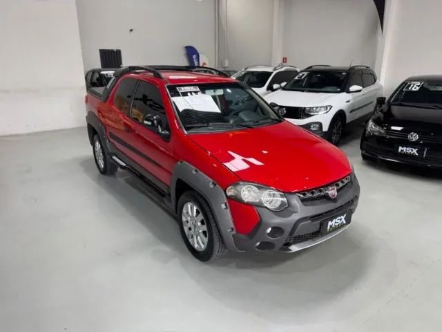 Fiat Strada Adventure 1.8 CD 2014 - Foto 4