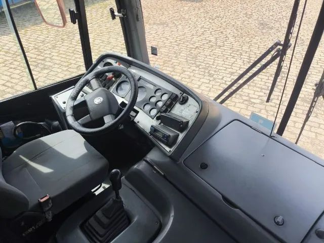 Ônibus Marcopolo Ideale VW 17230 Rodoviário .Motor Dianteiro 46 lugares - Foto 9