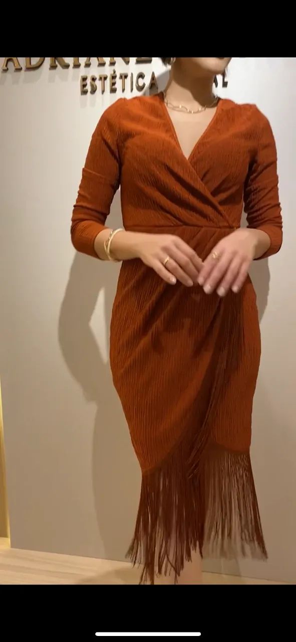 Vestido de festa marrom franjas - Foto 2