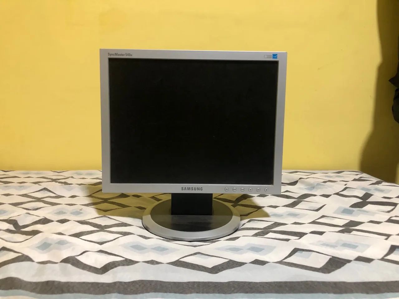 Monitor Samsung SyncMaster 540n 15''