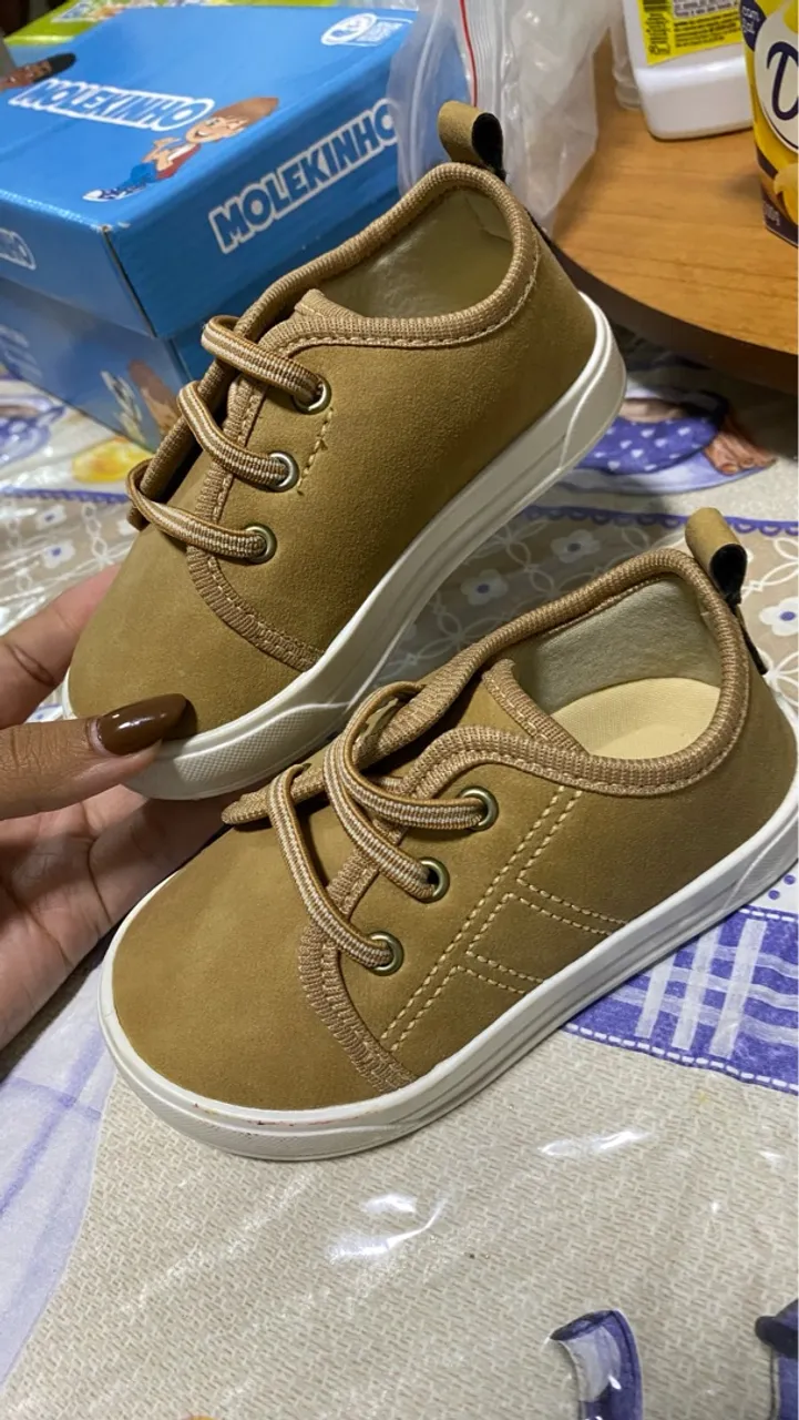 Tênis Infantil Molekinho - Conforto e Estilo para seu Bebê!